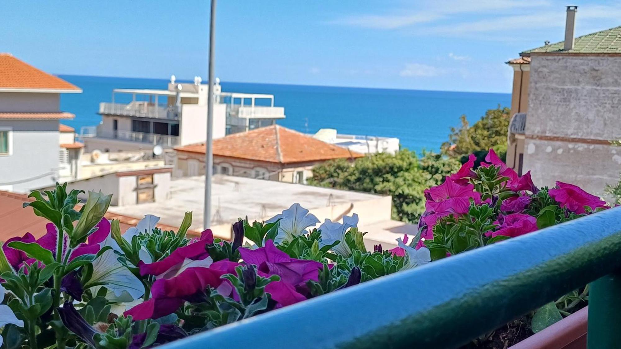 Appartement La Casa Del Sole à San Vito Chietino Extérieur photo